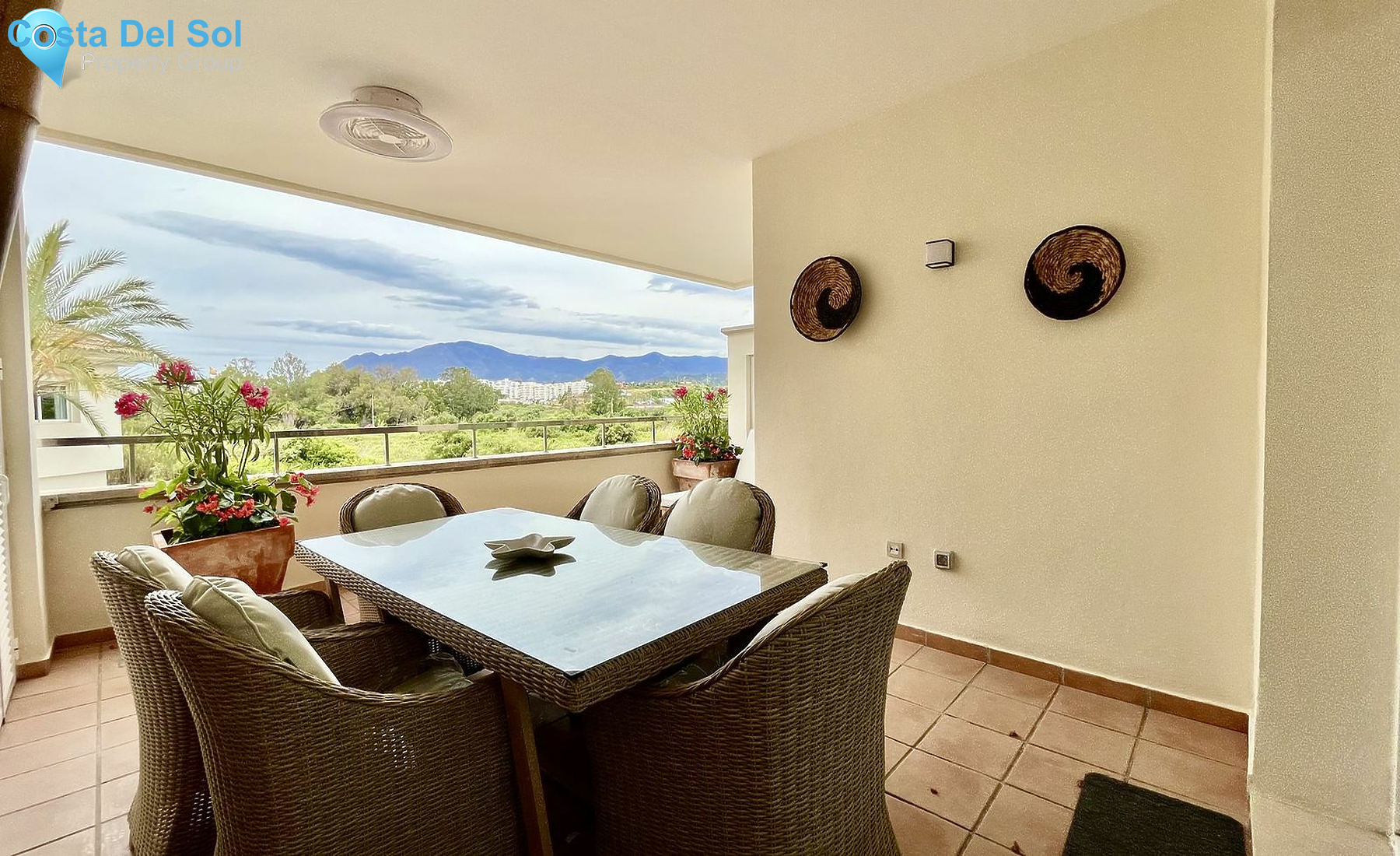 Middle Floor Apartment in New Golden Mile-1180435