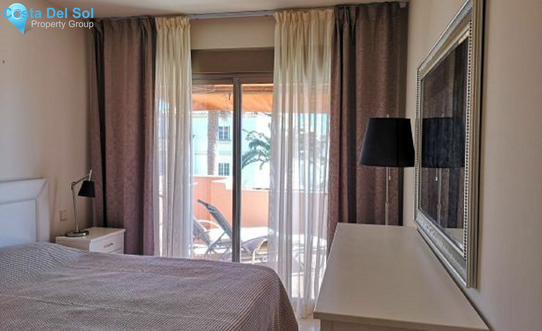 Middle Floor Apartment in New Golden Mile-1185894