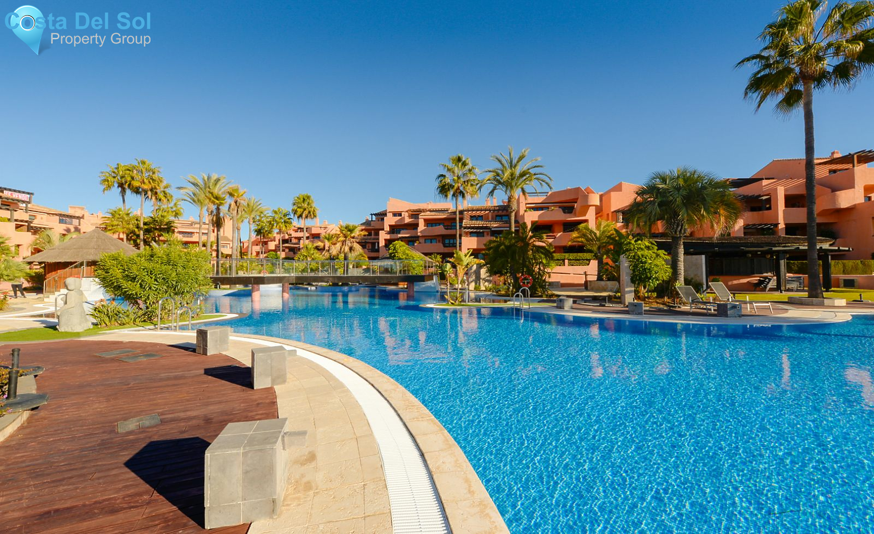 Middle Floor Apartment in New Golden Mile-1390362