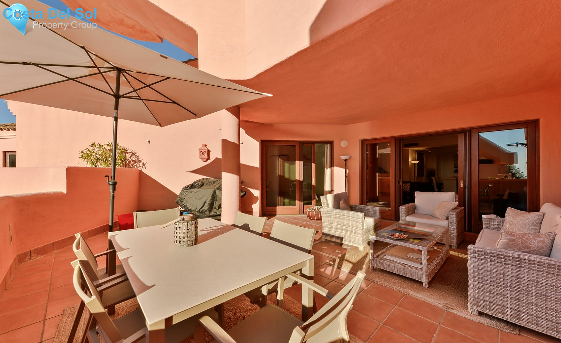 Middle Floor Apartment in New Golden Mile-1390353