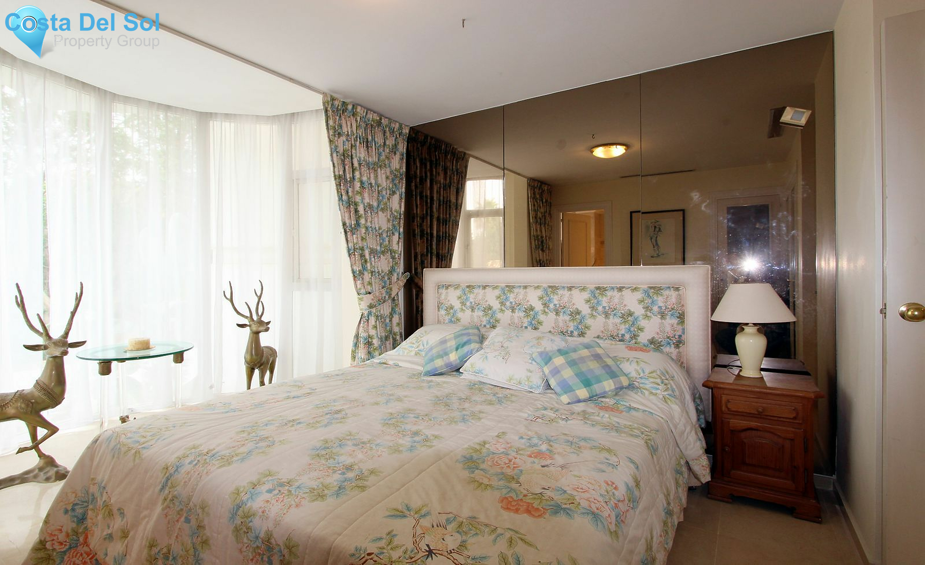 Middle Floor Apartment in New Golden Mile-1419114
