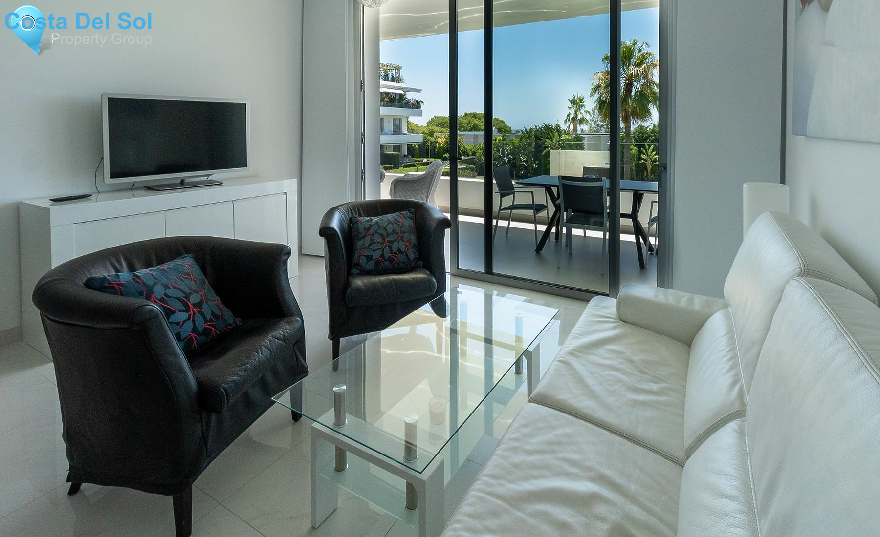 Middle Floor Apartment in New Golden Mile-1423664