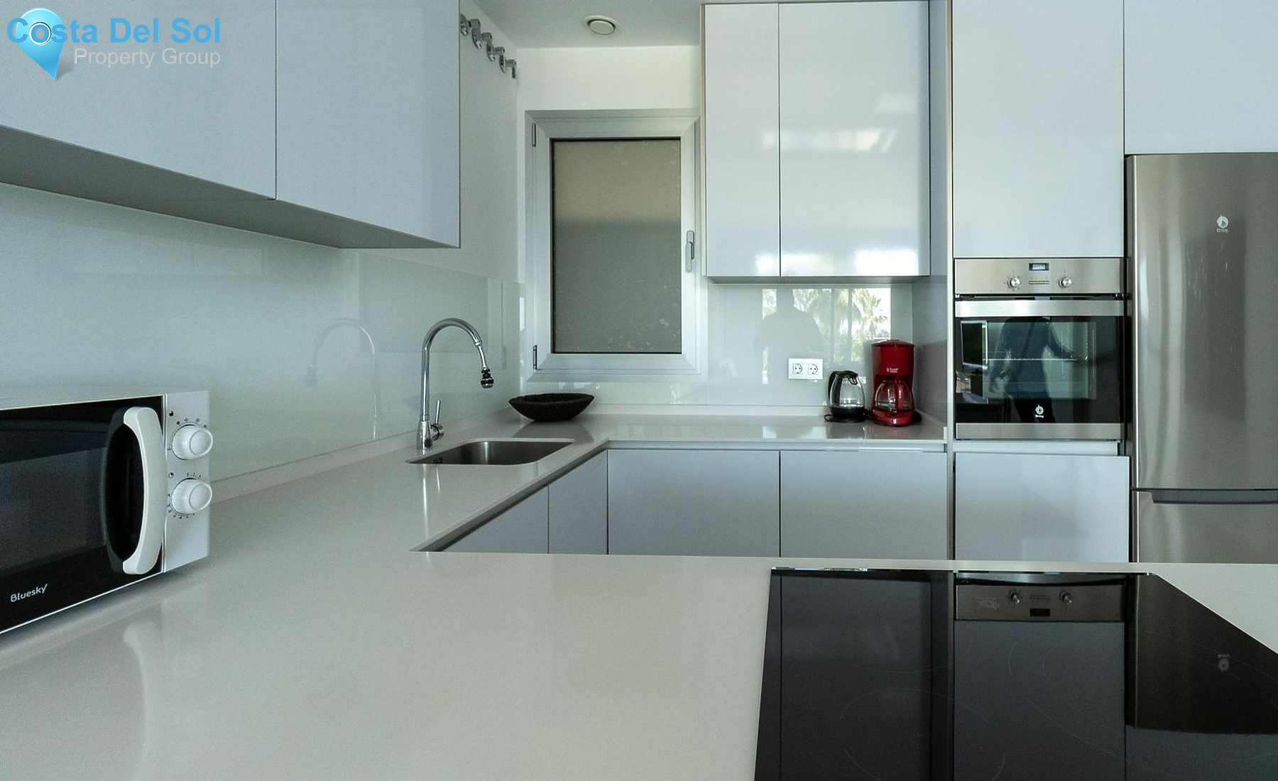 Middle Floor Apartment in New Golden Mile-1423666