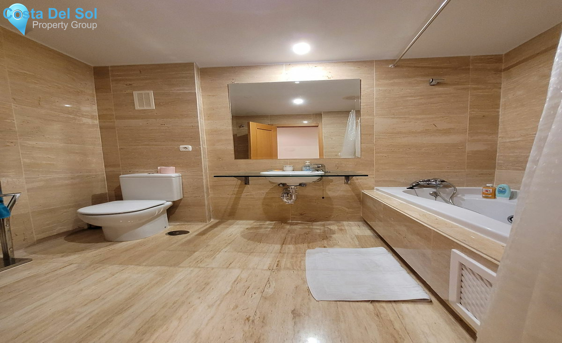 Middle Floor Apartment in New Golden Mile-1430545