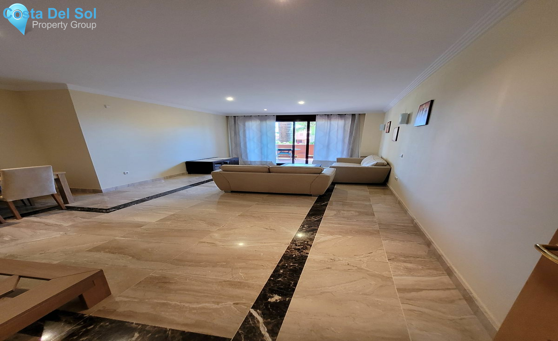 Middle Floor Apartment in New Golden Mile-1430540