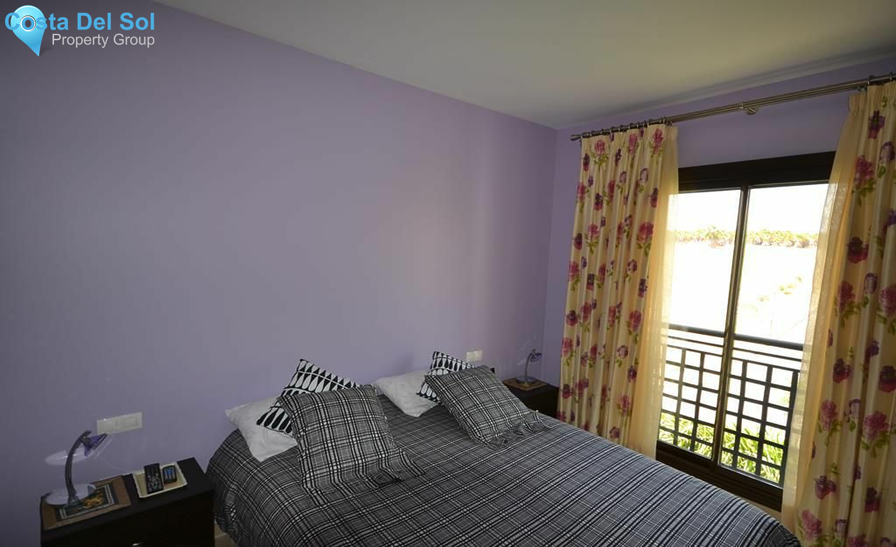 Middle Floor Apartment in New Golden Mile-1431202