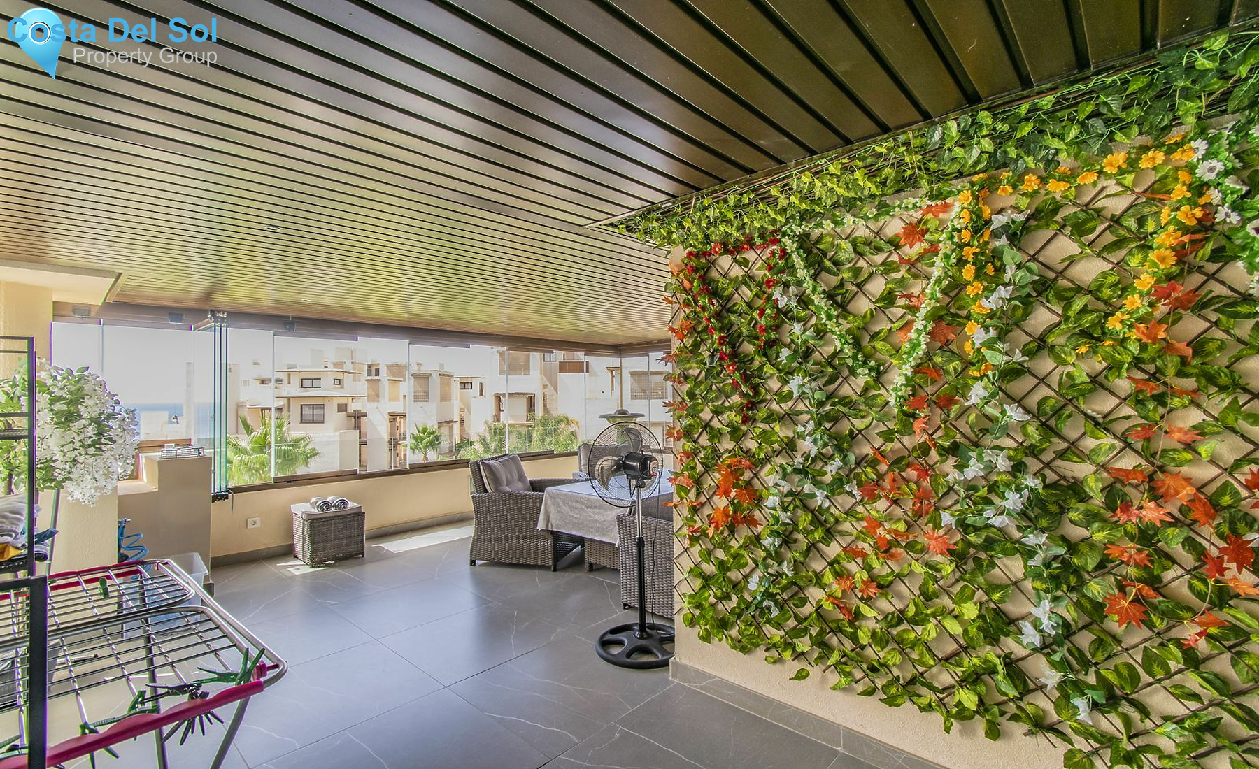 Middle Floor Apartment in New Golden Mile-1442779