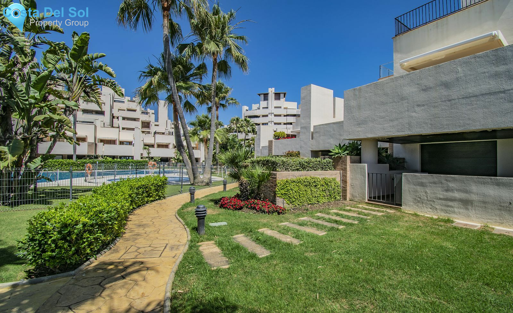 Middle Floor Apartment in New Golden Mile-1442767