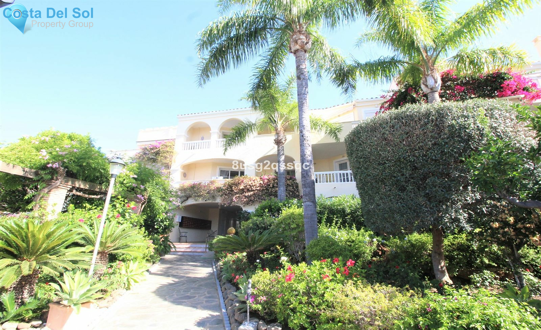 Middle Floor Apartment in New Golden Mile-1472837