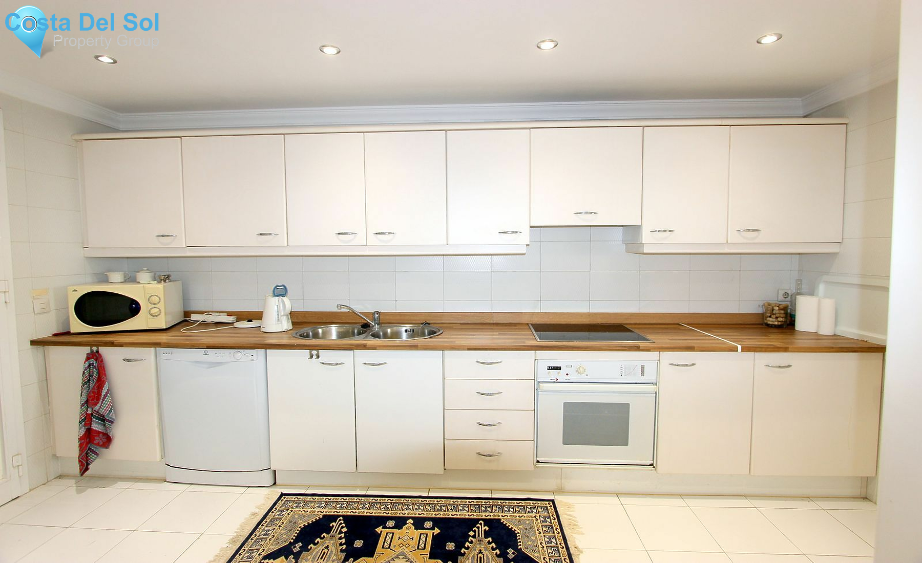 Middle Floor Apartment in New Golden Mile-1534485