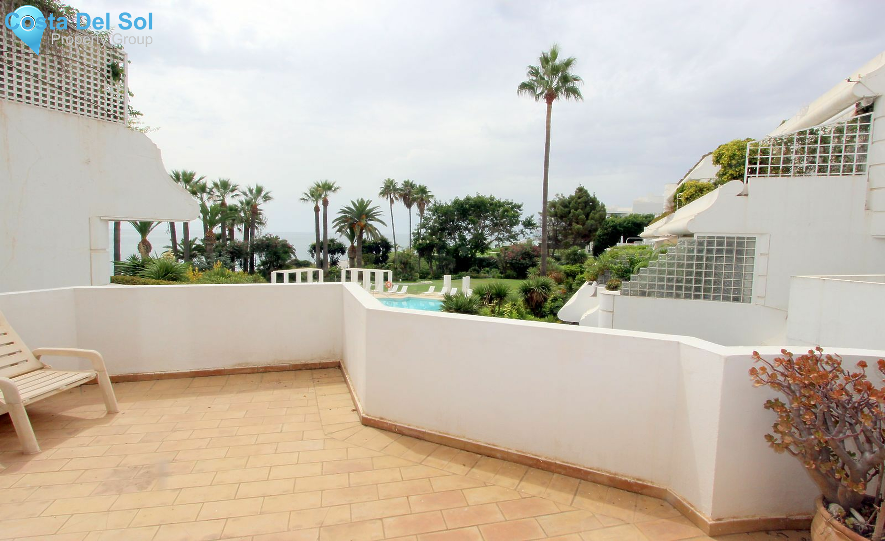 Middle Floor Apartment in New Golden Mile-1534475