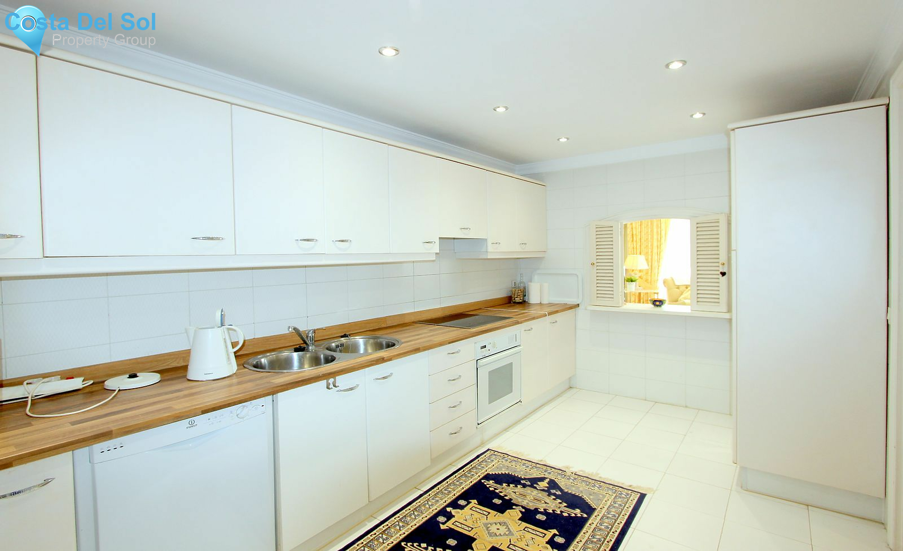 Middle Floor Apartment in New Golden Mile-1534477