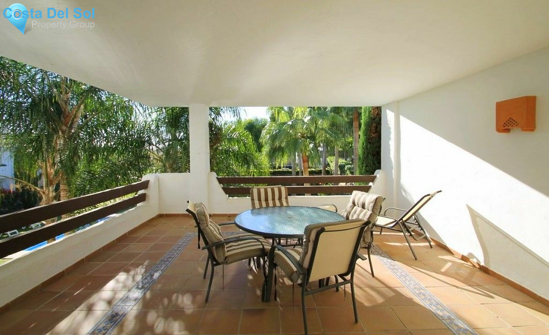 Middle Floor Apartment in New Golden Mile-1551505
