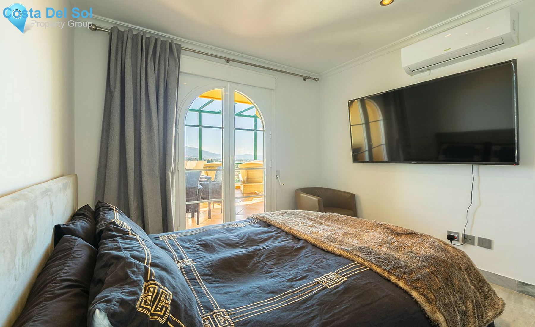 Middle Floor Apartment in Nueva Andalucía-1246285