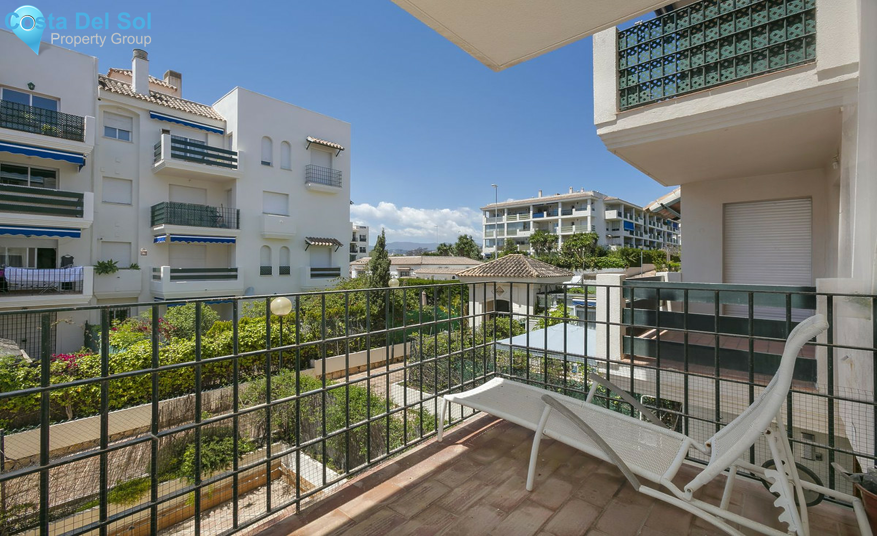 Middle Floor Apartment in Nueva Andalucía-1249022