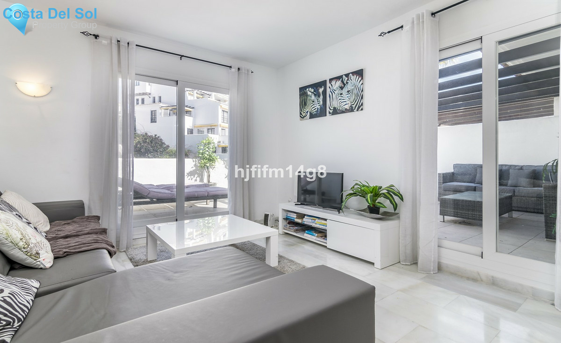Middle Floor Apartment in Nueva Andalucía-1250844