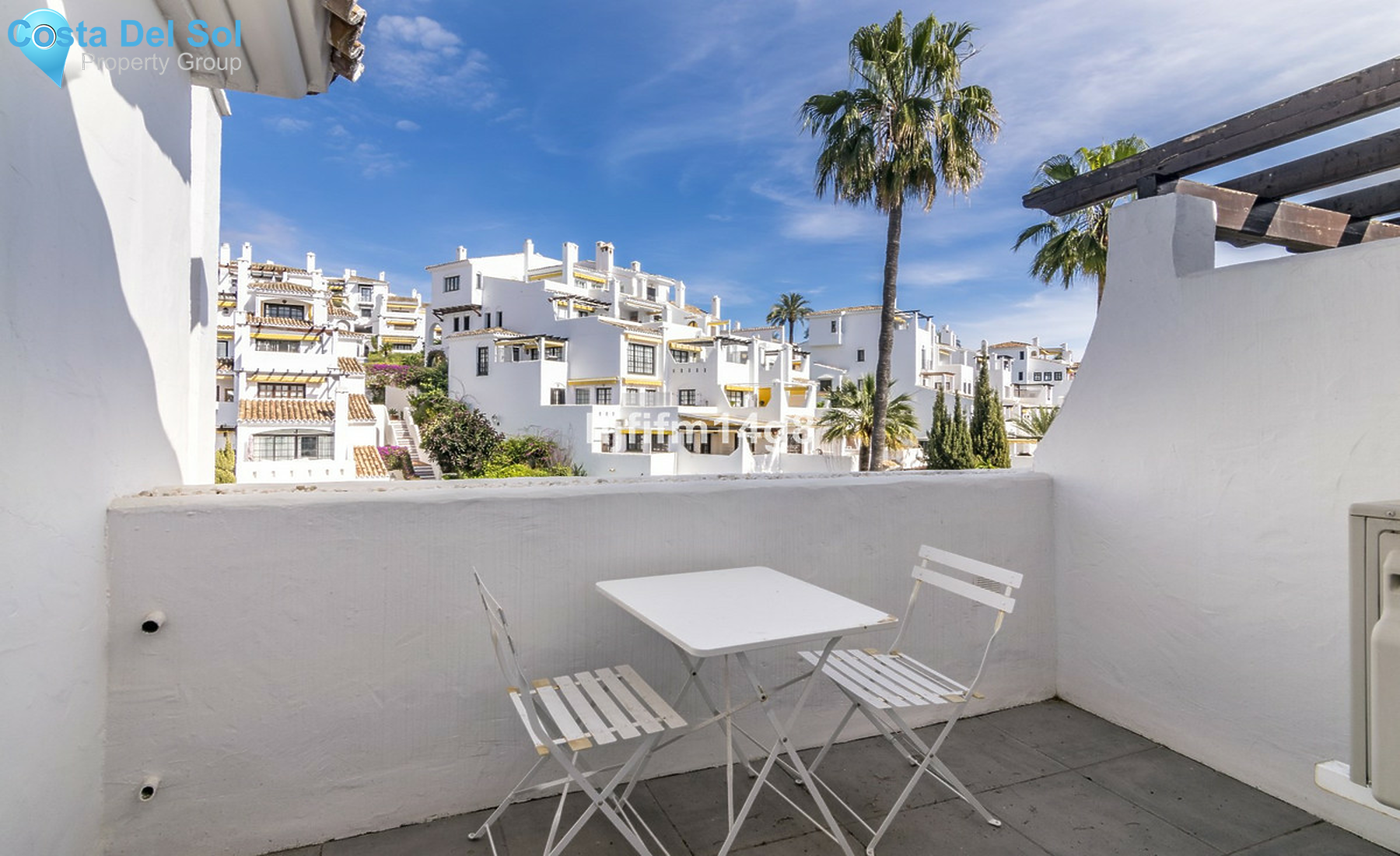 Middle Floor Apartment in Nueva Andalucía-1250849