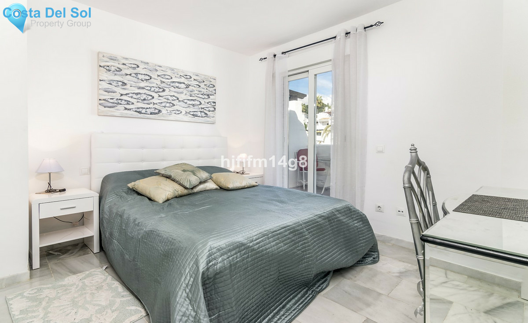 Middle Floor Apartment in Nueva Andalucía-1250840