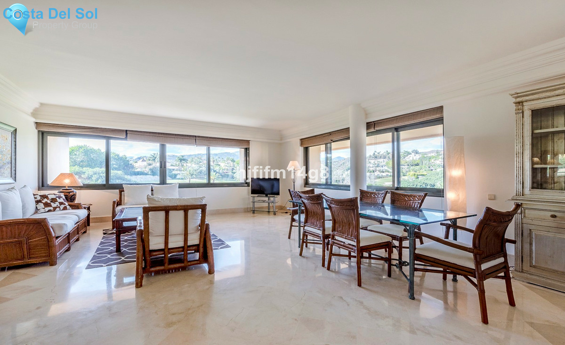 Middle Floor Apartment in Nueva Andalucía-1251329
