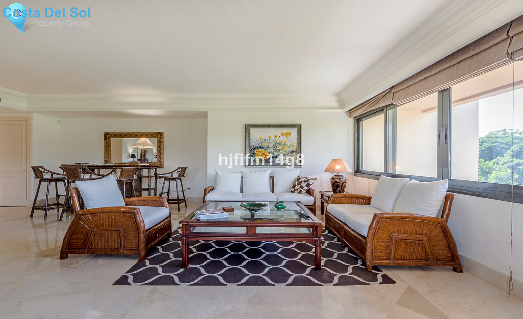 Middle Floor Apartment in Nueva Andalucía-1251317