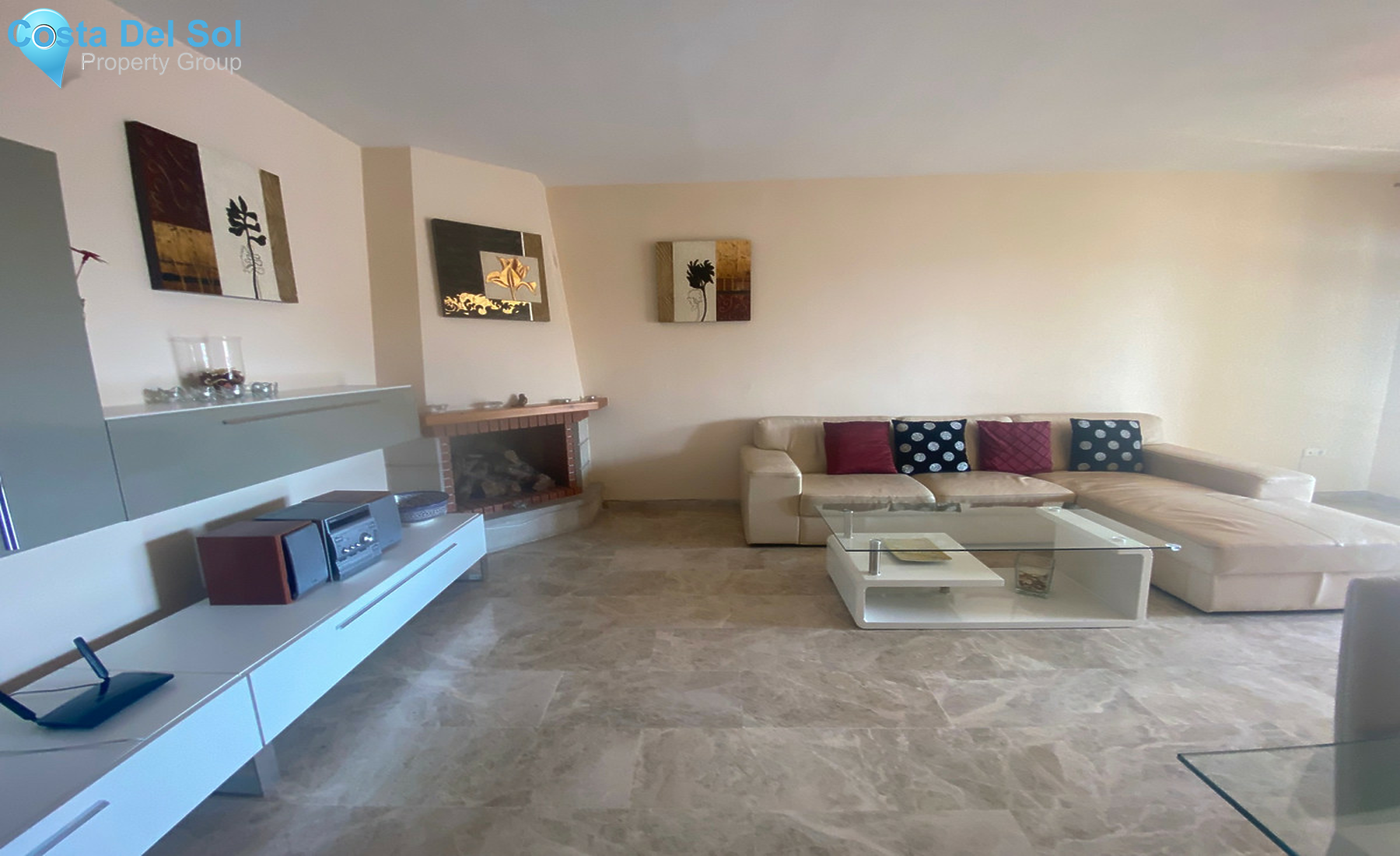 Middle Floor Apartment in Nueva Andalucía-1256416