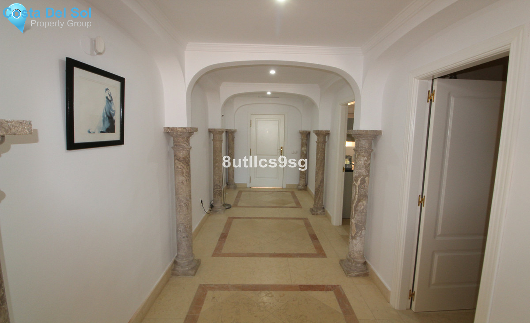 Middle Floor Apartment in Nueva Andalucía-1261290