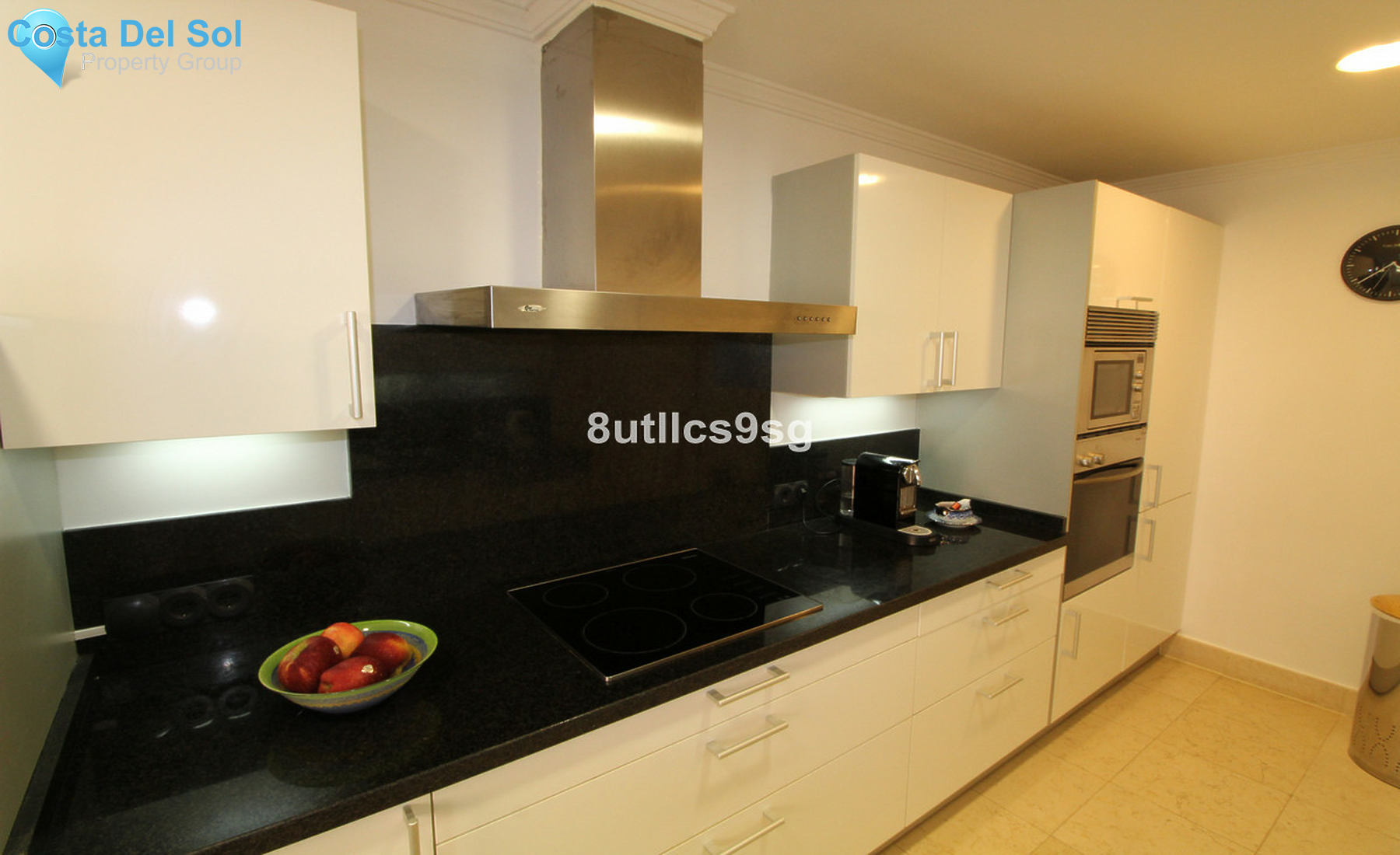 Middle Floor Apartment in Nueva Andalucía-1261296