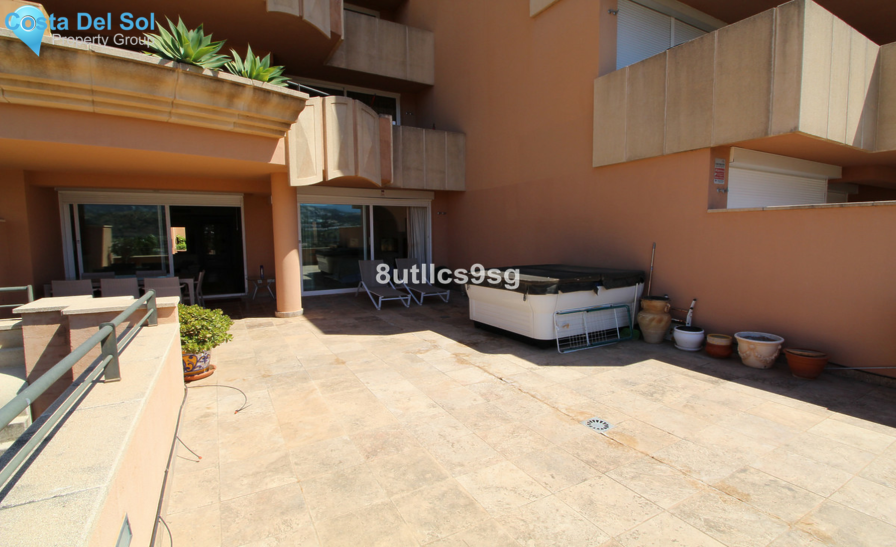Middle Floor Apartment in Nueva Andalucía-1261299
