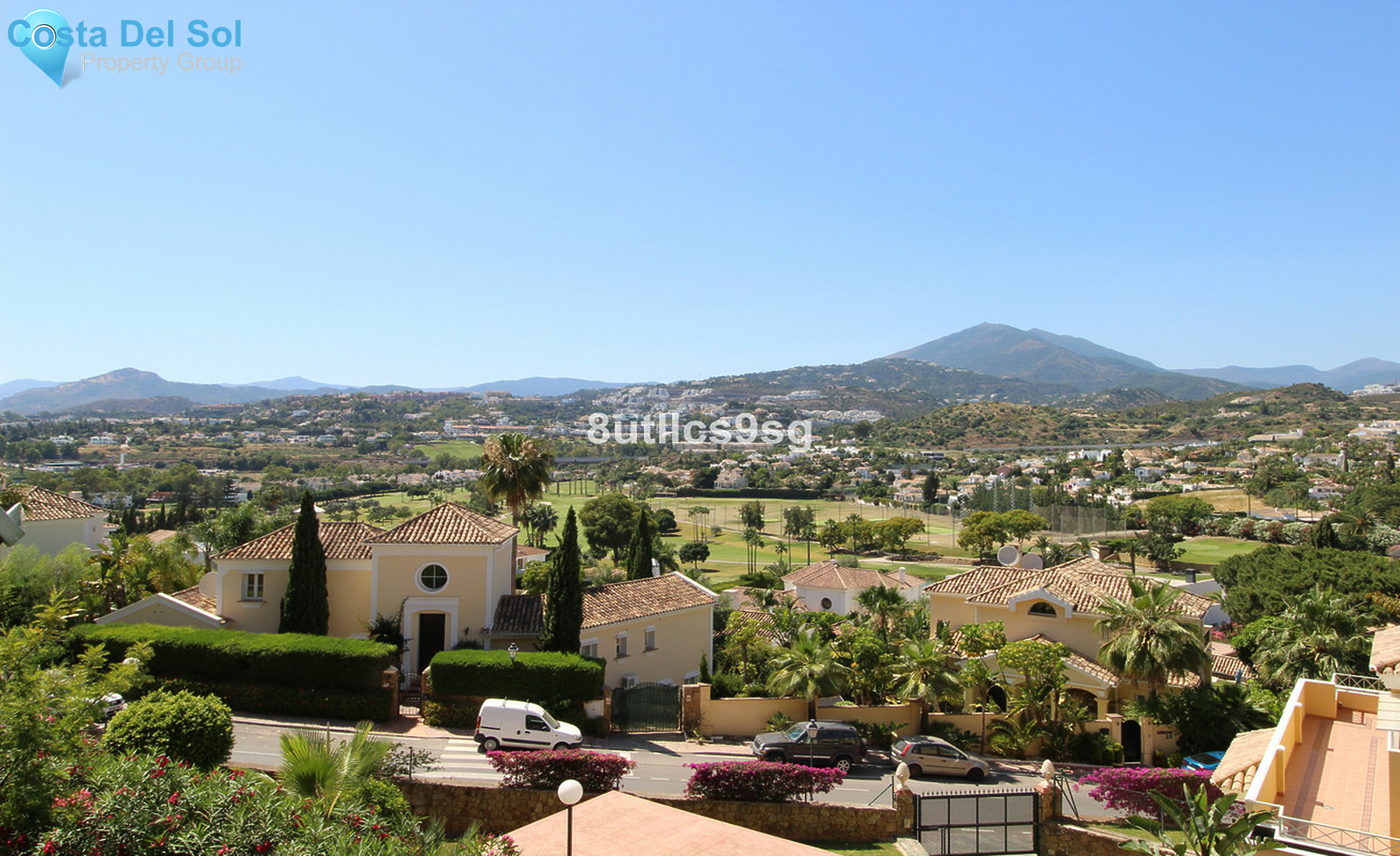 Middle Floor Apartment in Nueva Andalucía-1261282