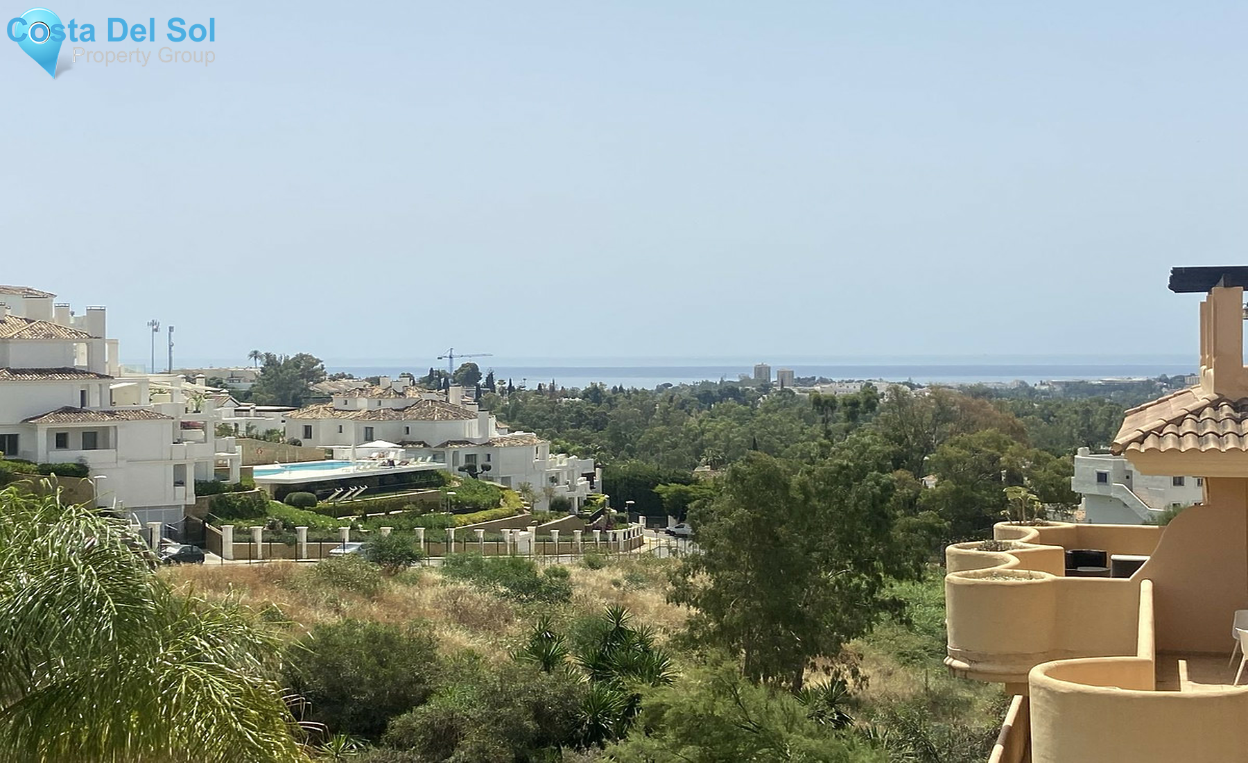 Middle Floor Apartment in Nueva Andalucía-1262777