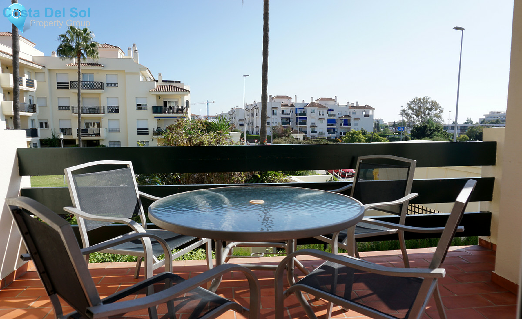 Middle Floor Apartment in Nueva Andalucía-1277007