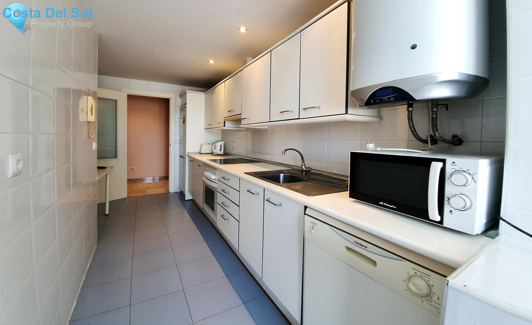 Middle Floor Apartment in Nueva Andalucía-1278656