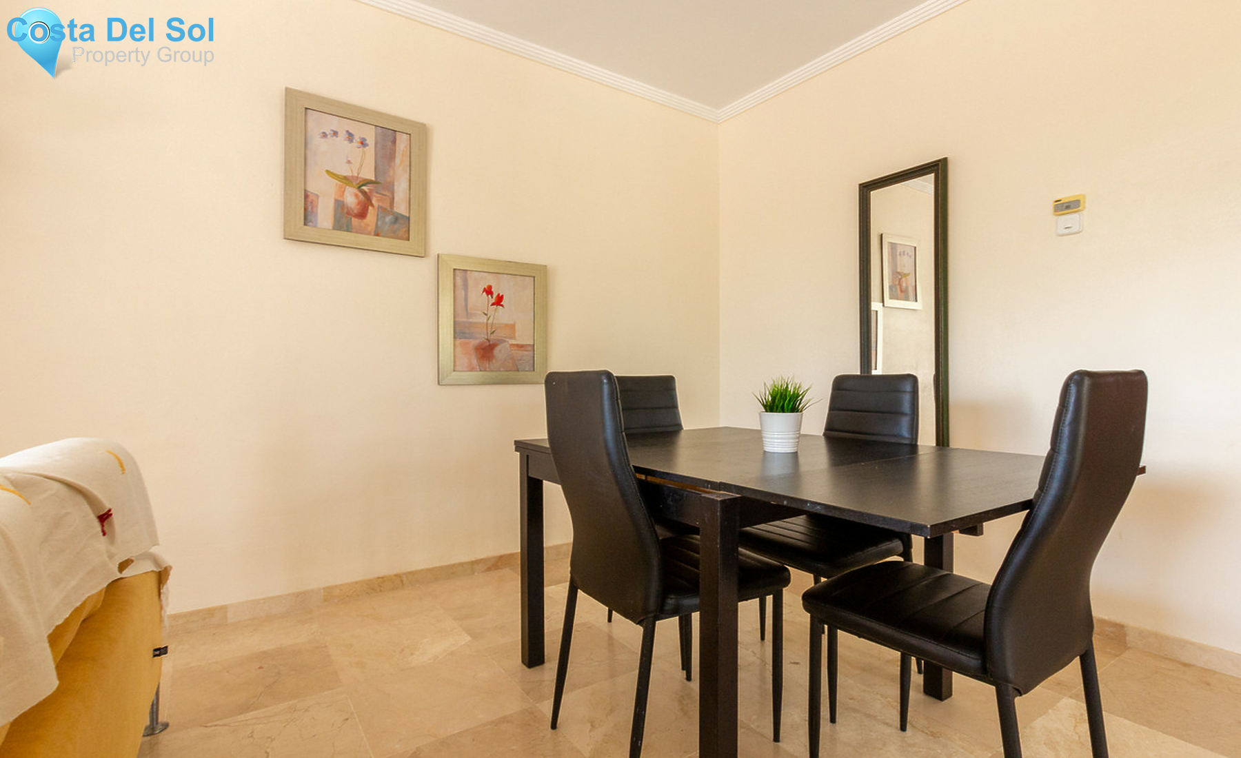 Middle Floor Apartment in Nueva Andalucía-1278692