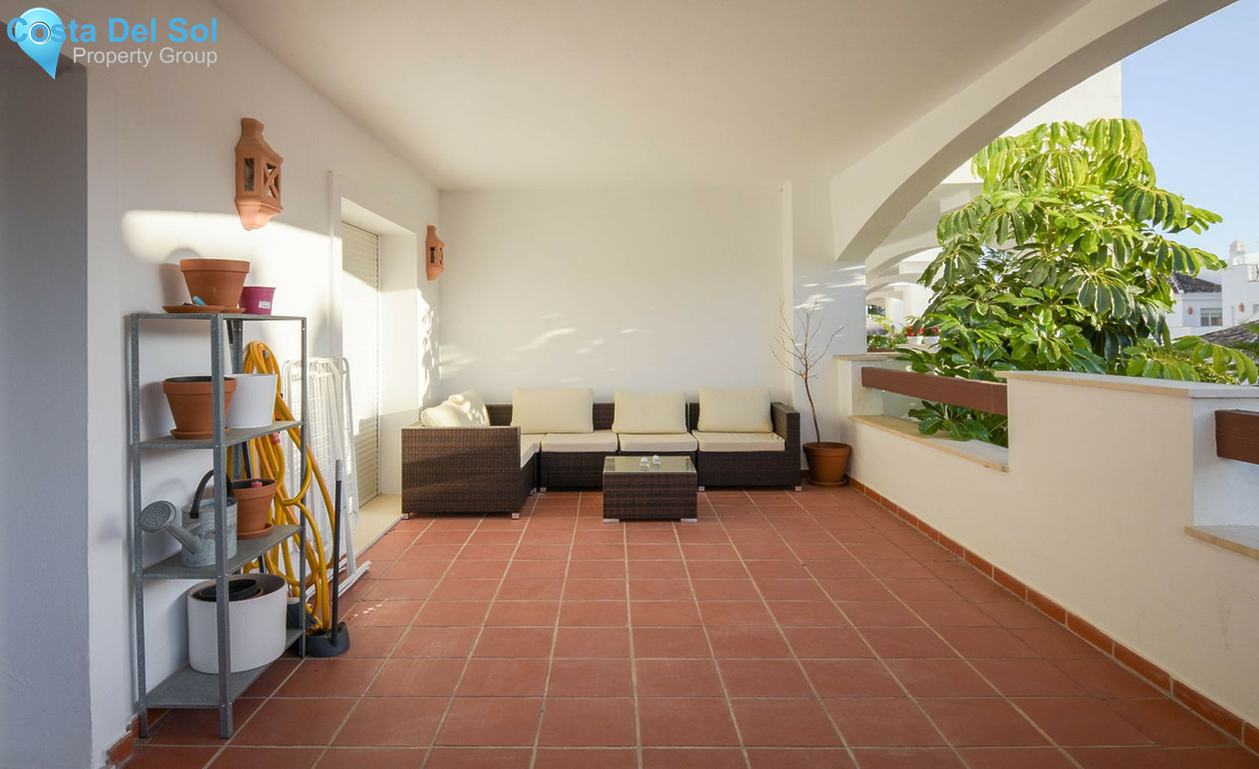 Middle Floor Apartment in Nueva Andalucía-1279875