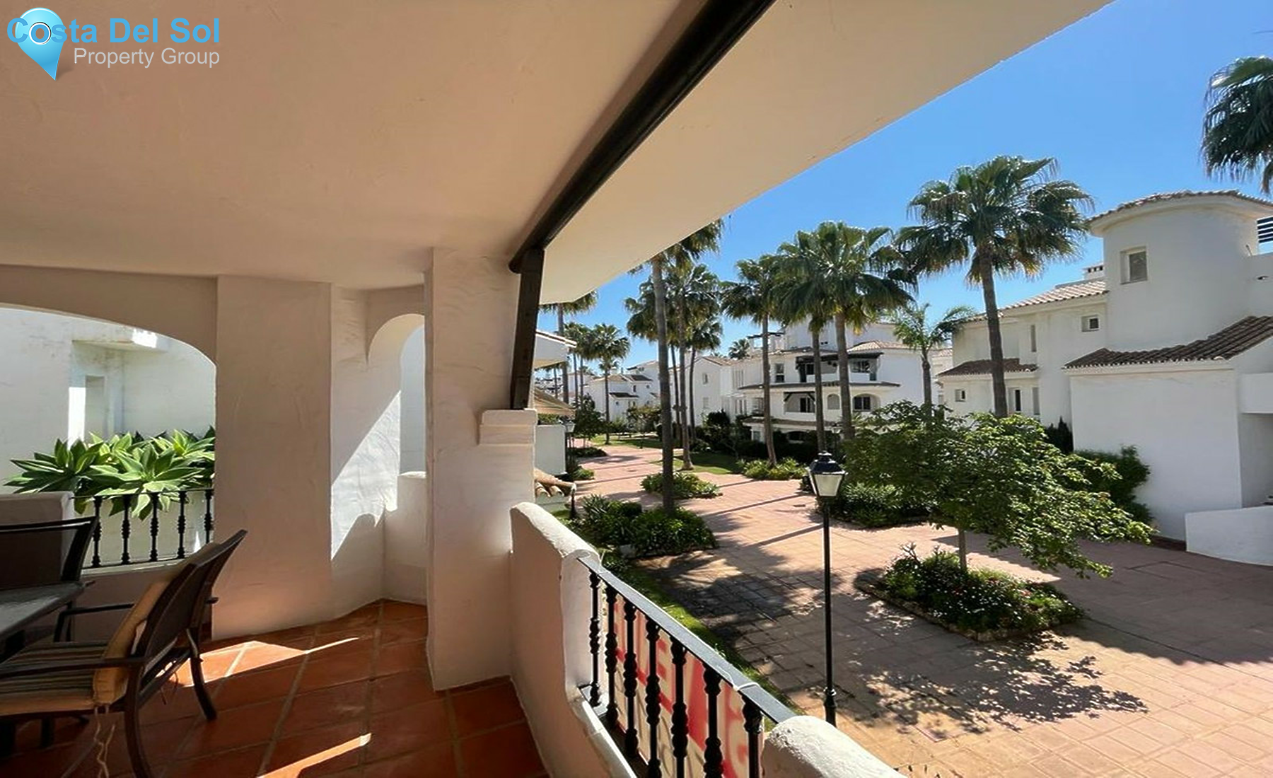 Middle Floor Apartment in Nueva Andalucía-1299300