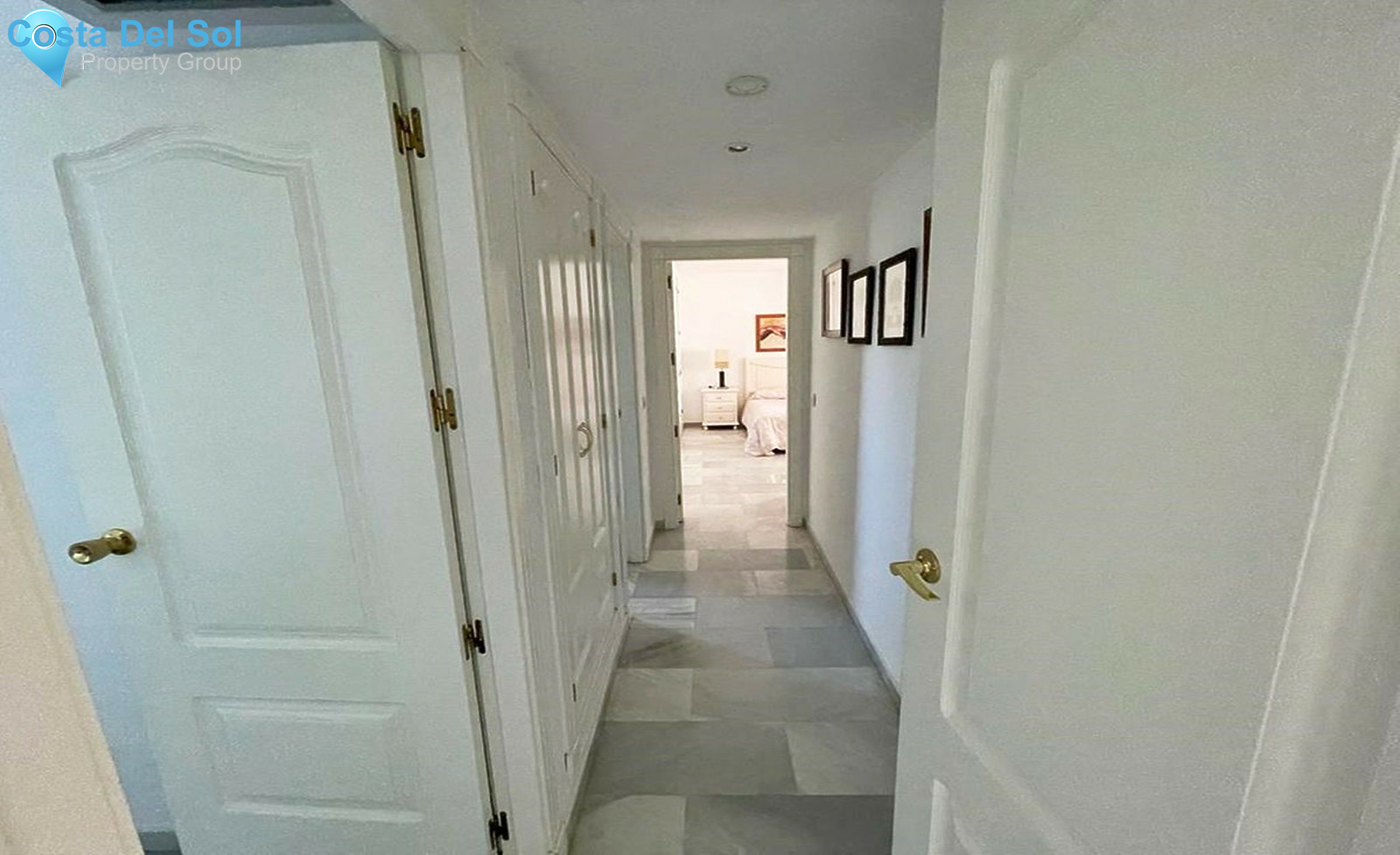 Middle Floor Apartment in Nueva Andalucía-1299305