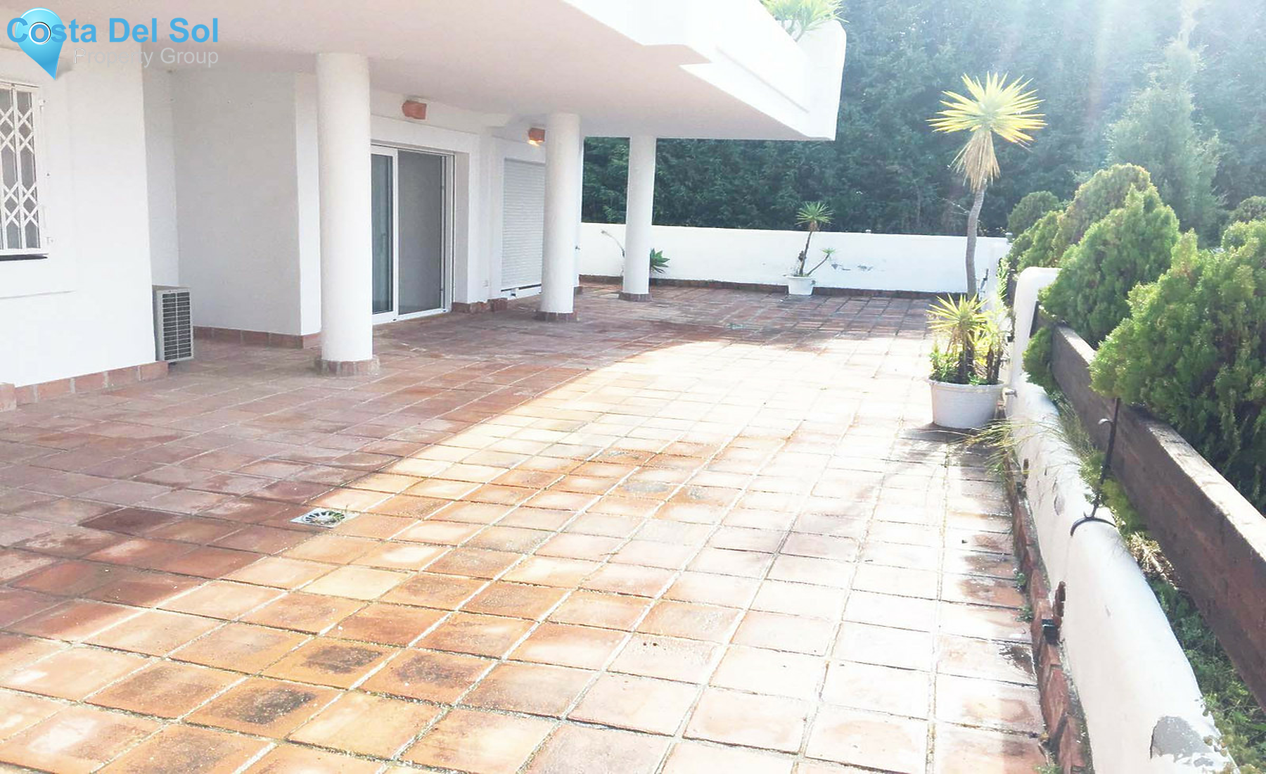 Middle Floor Apartment in Nueva Andalucía-1306494