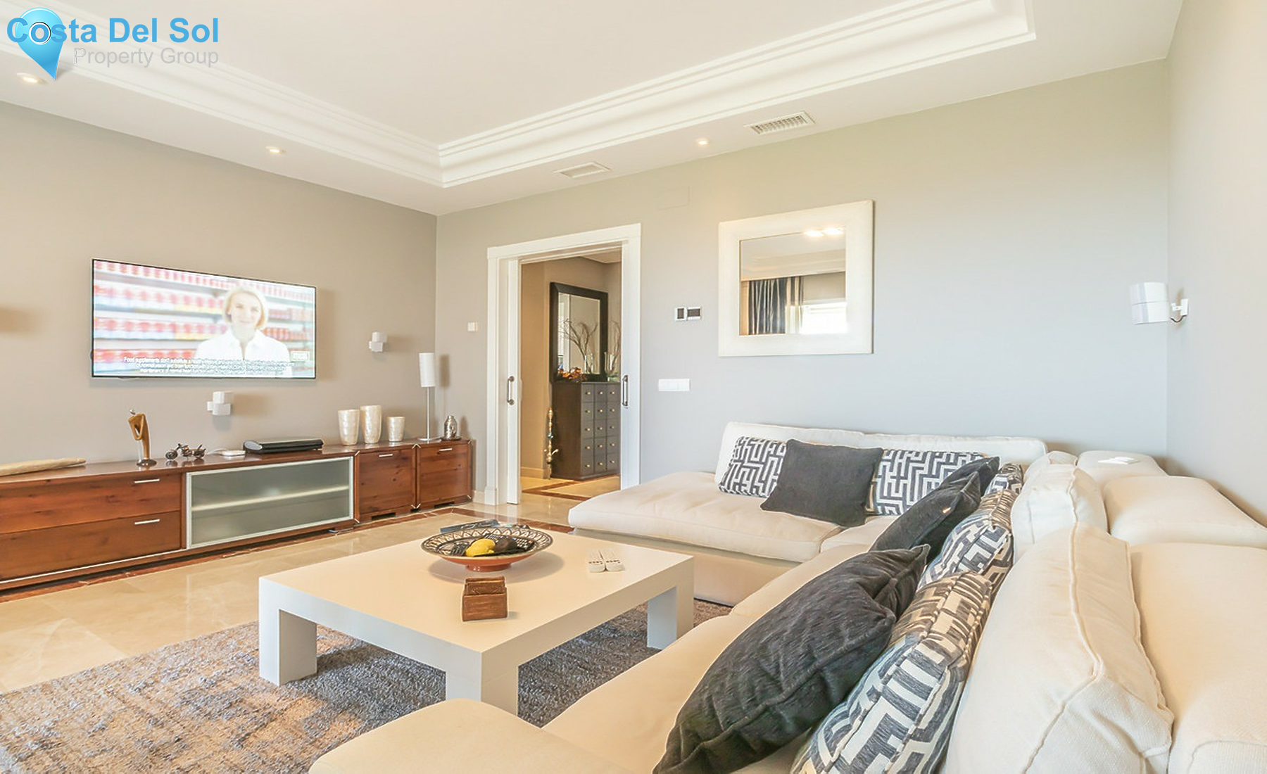 Middle Floor Apartment in Nueva Andalucía-1332856