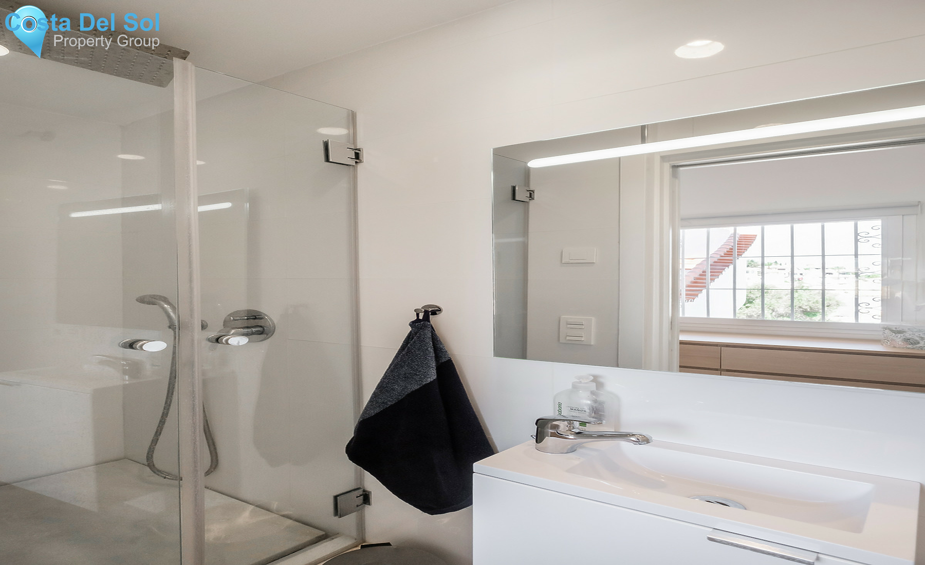 Middle Floor Apartment in Nueva Andalucía-1332944