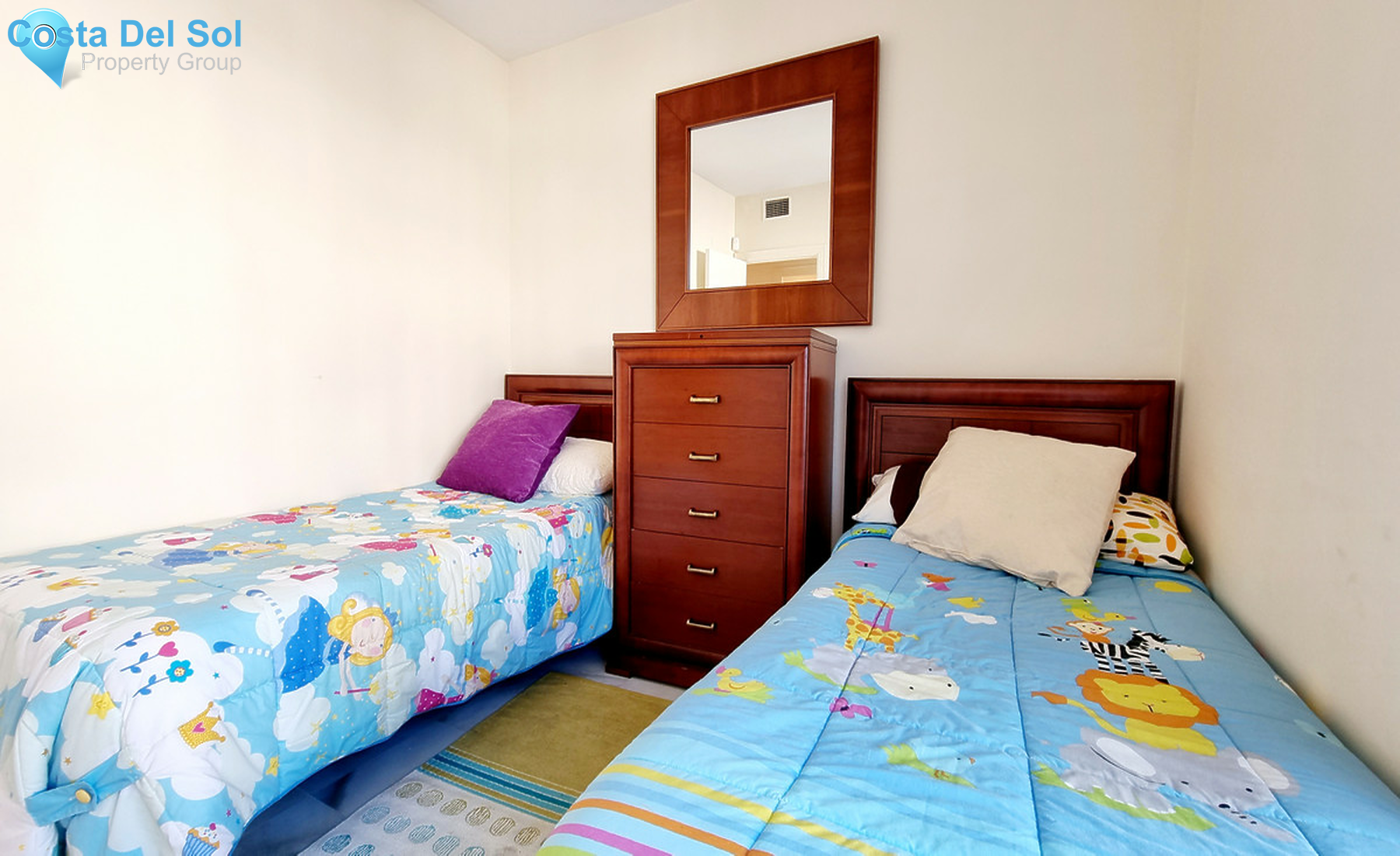 Middle Floor Apartment in Nueva Andalucía-1342883