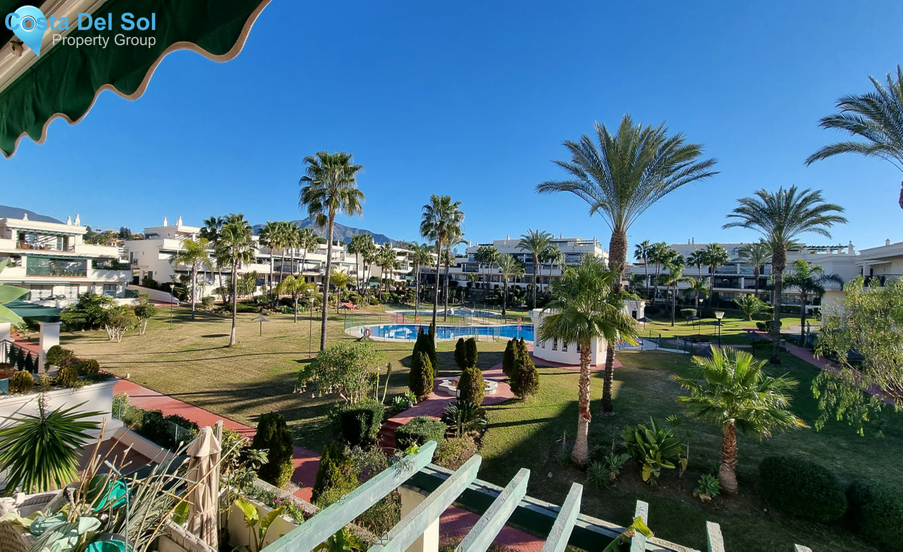 Middle Floor Apartment in Nueva Andalucía-1342879