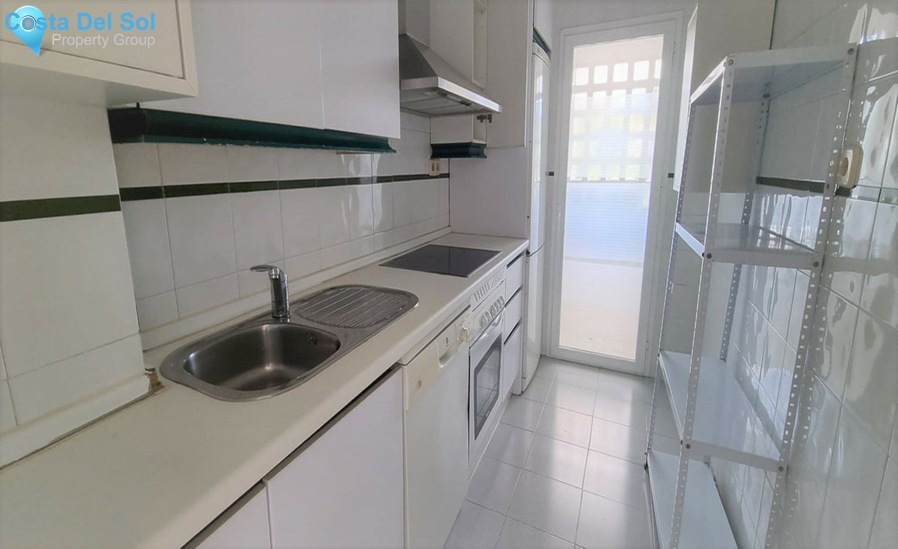 Middle Floor Apartment in Nueva Andalucía-1351753