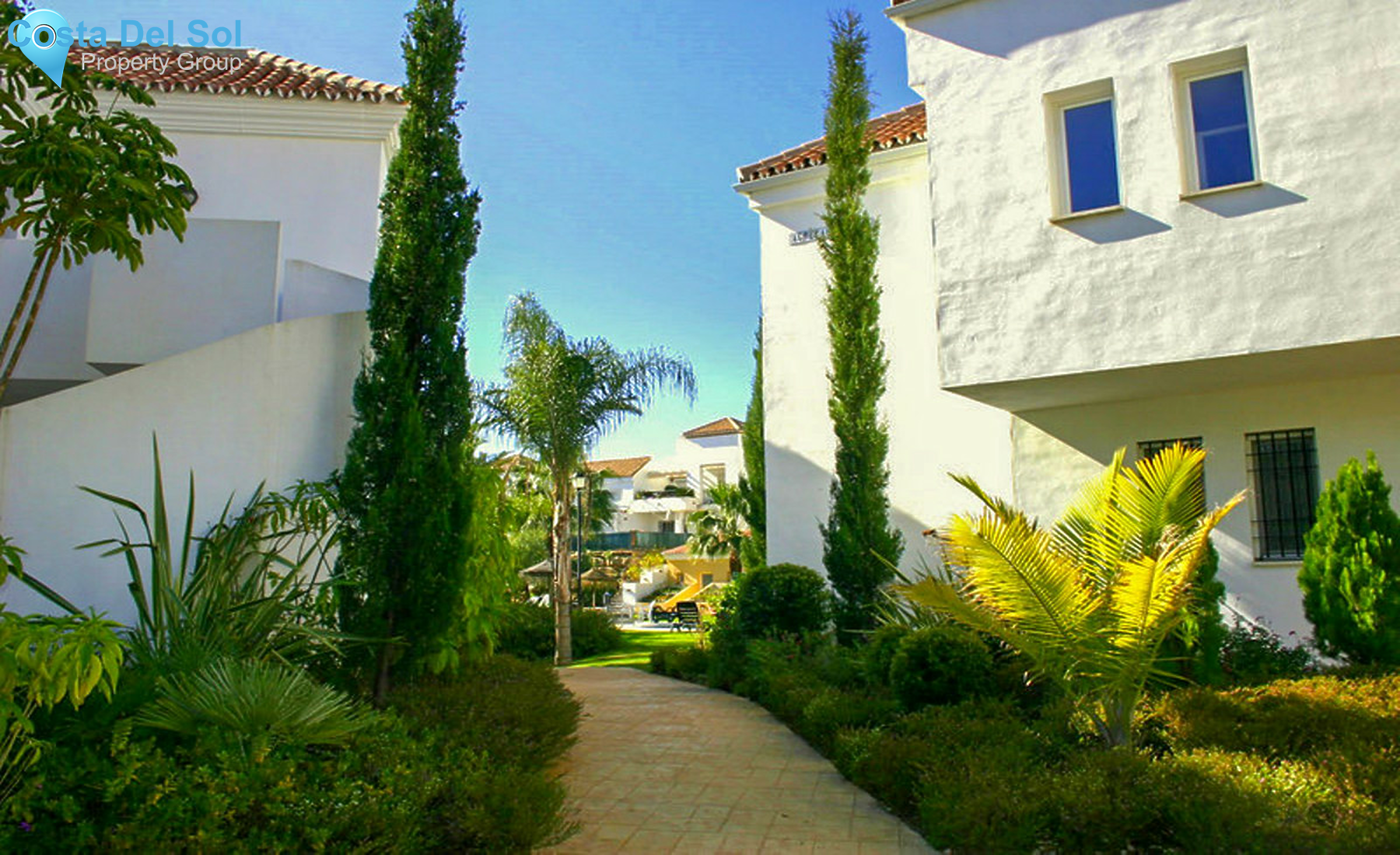 Middle Floor Apartment in Nueva Andalucía-1362411