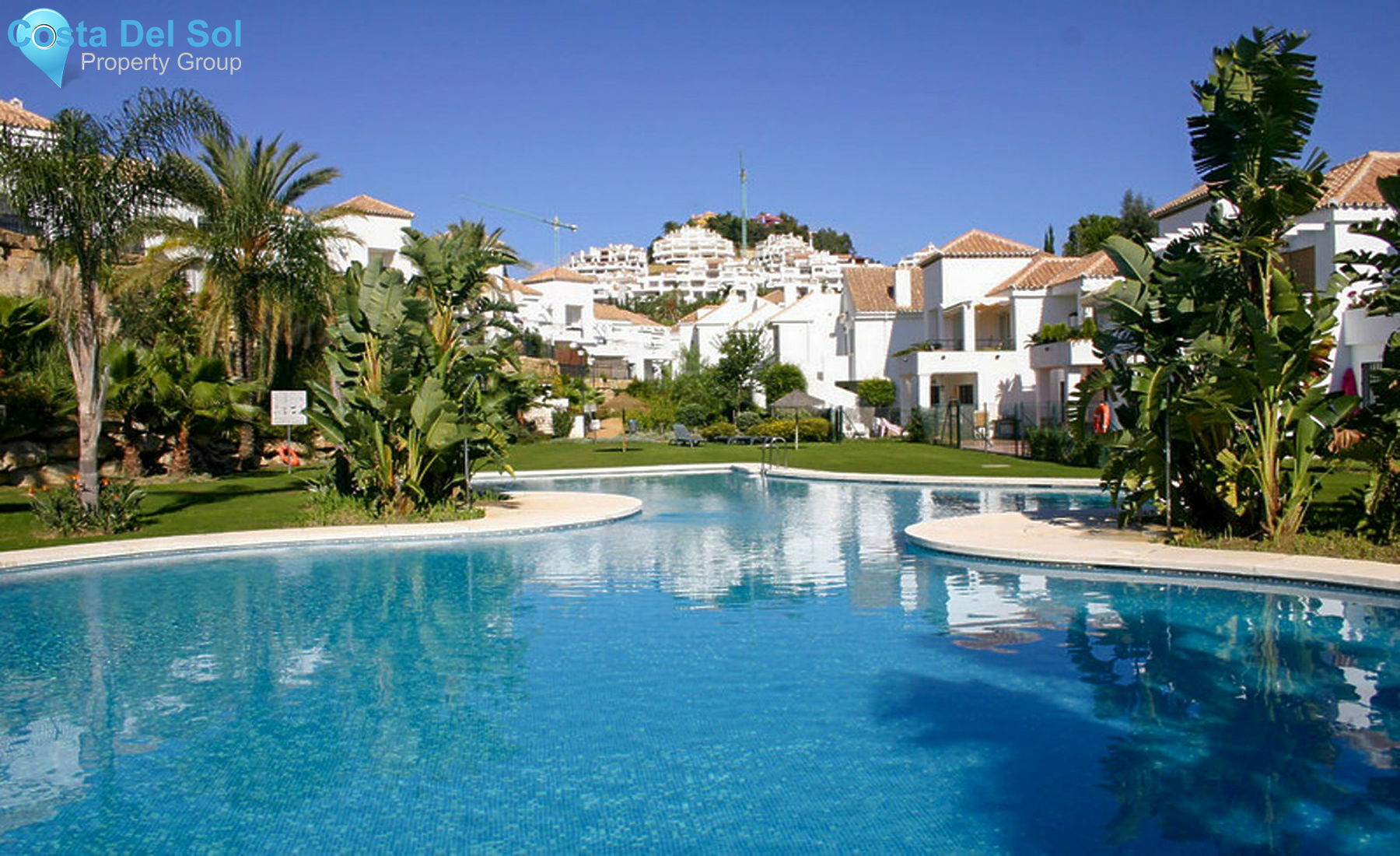 Middle Floor Apartment in Nueva Andalucía-1362402