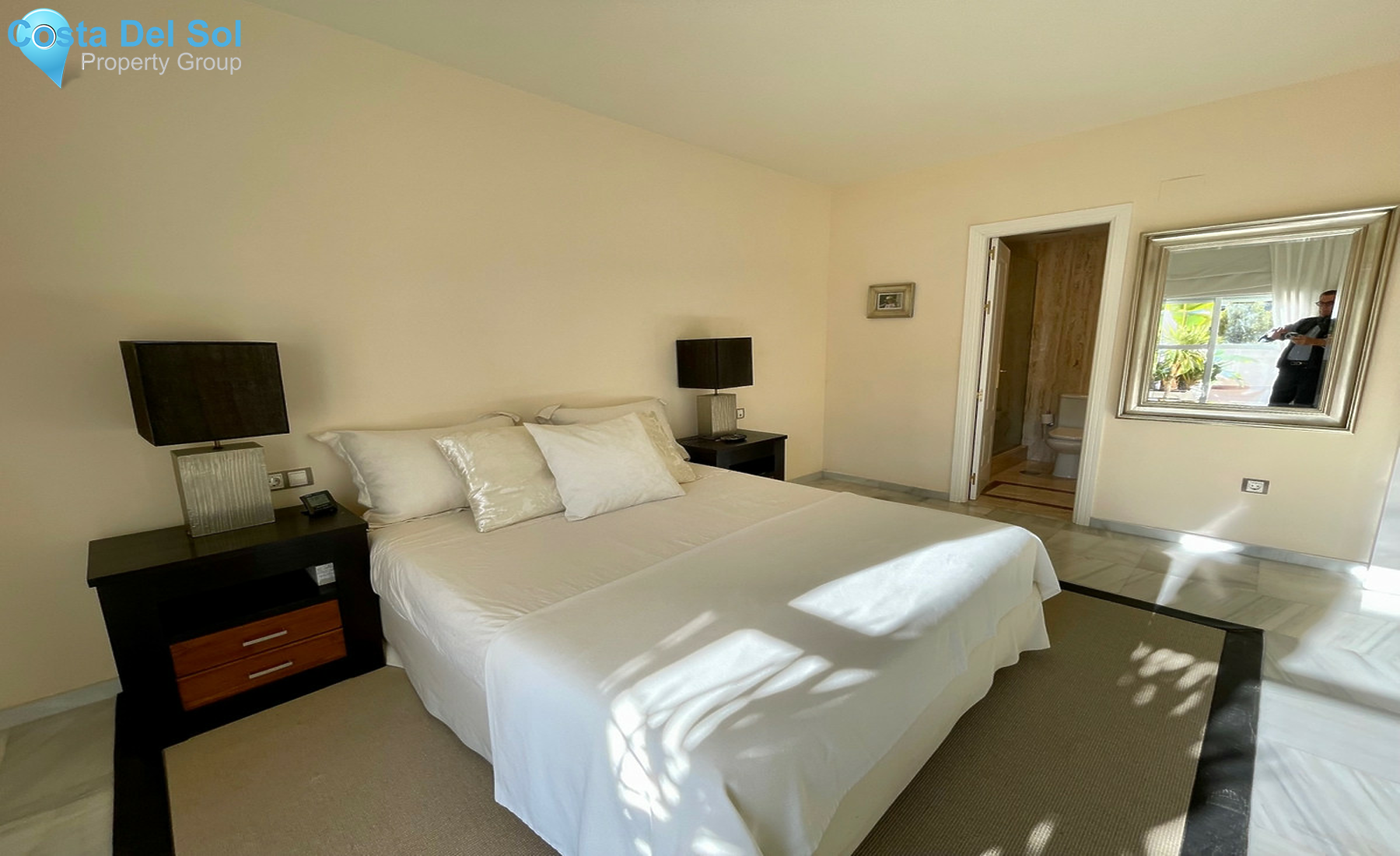 Middle Floor Apartment in Nueva Andalucía-1372030
