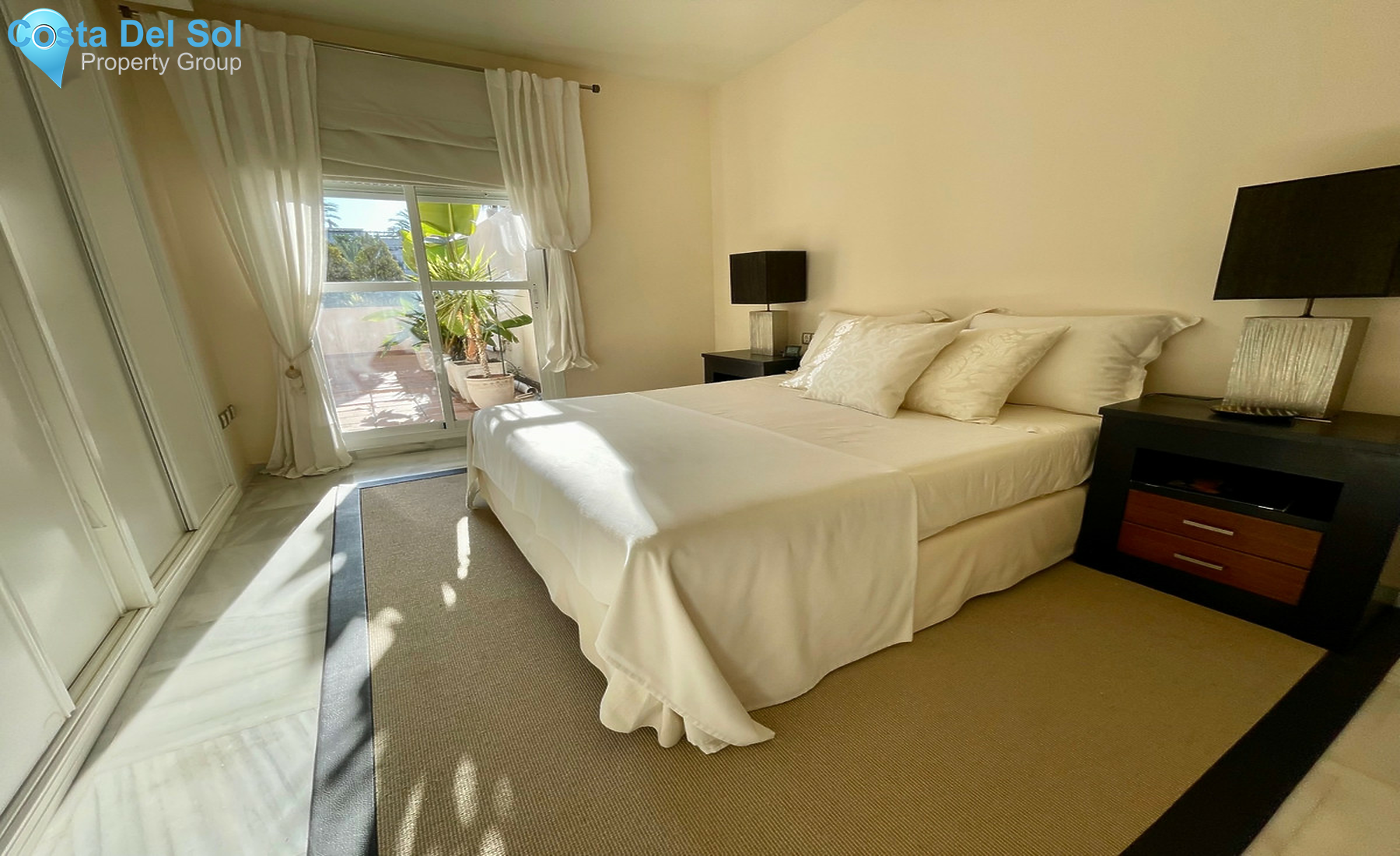 Middle Floor Apartment in Nueva Andalucía-1372032