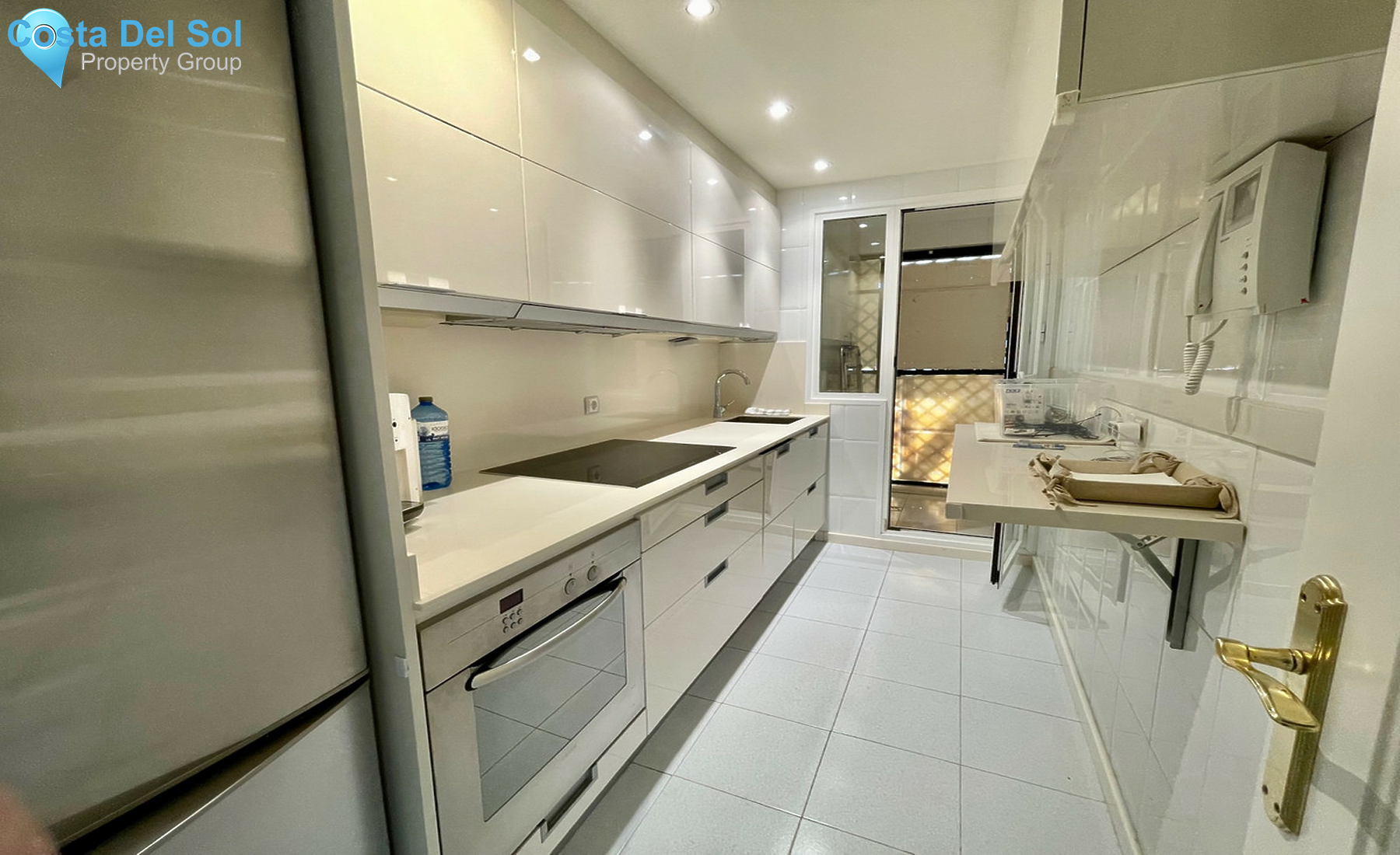 Middle Floor Apartment in Nueva Andalucía-1372025