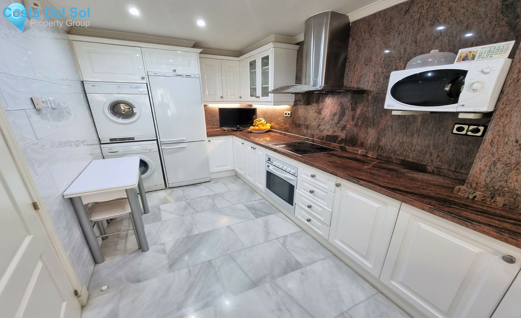 Middle Floor Apartment in Nueva Andalucía