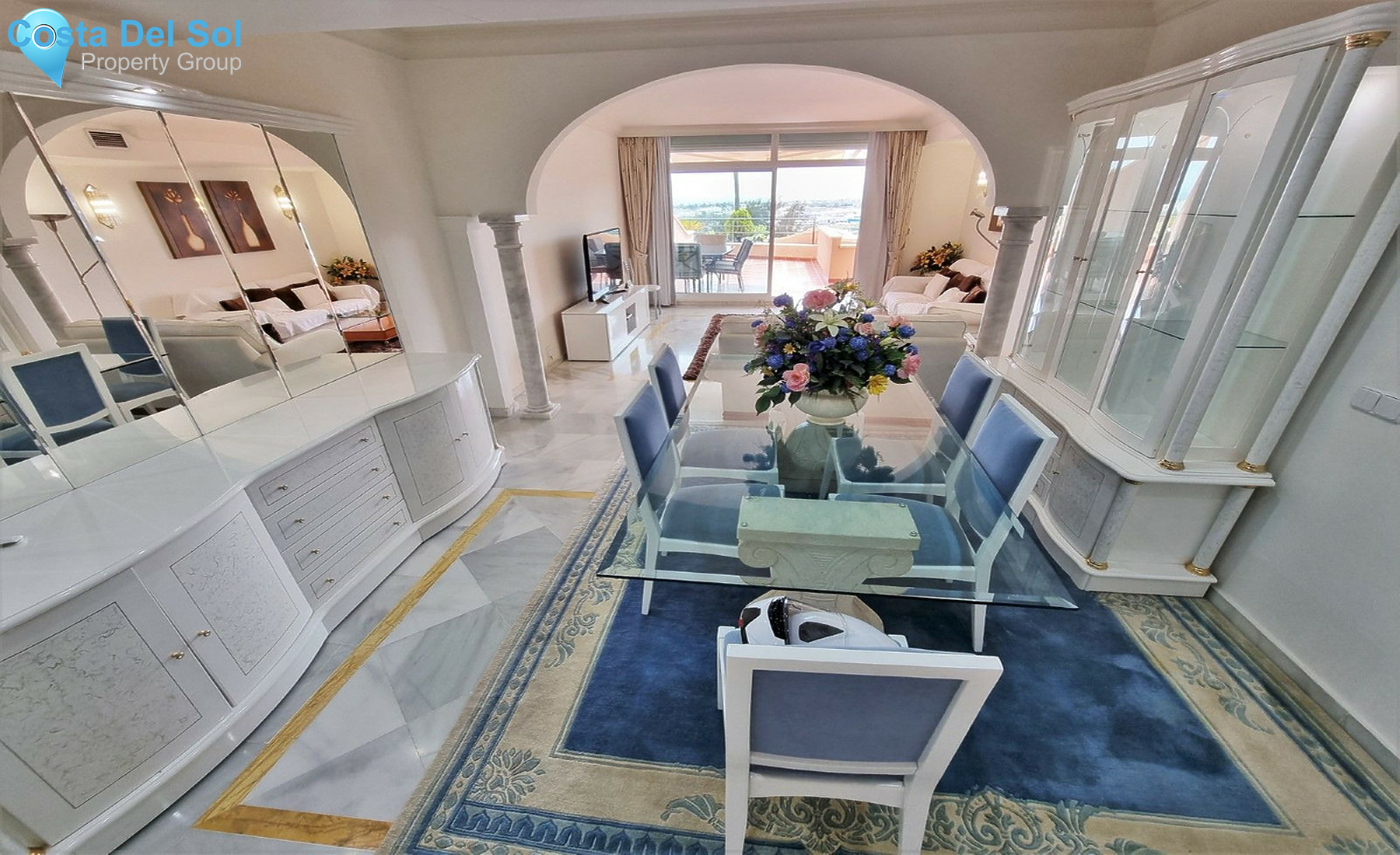 Middle Floor Apartment in Nueva Andalucía-1383761