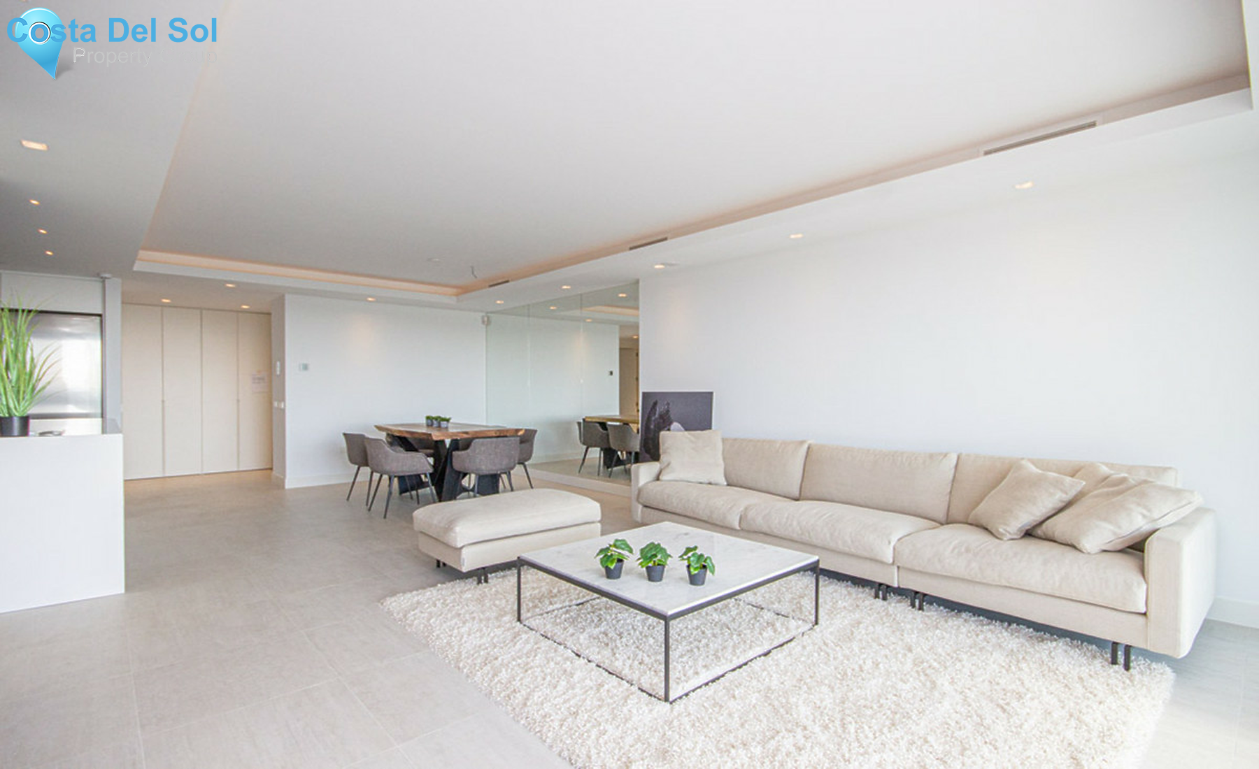 Middle Floor Apartment in Nueva Andalucía-1385139